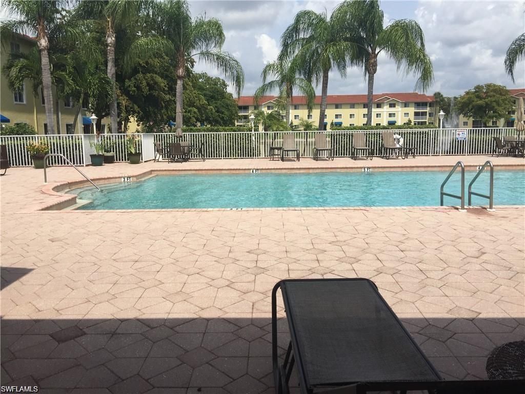 8271 Key Royal Cir, Unit 931, Naples, FL 34119 Photo