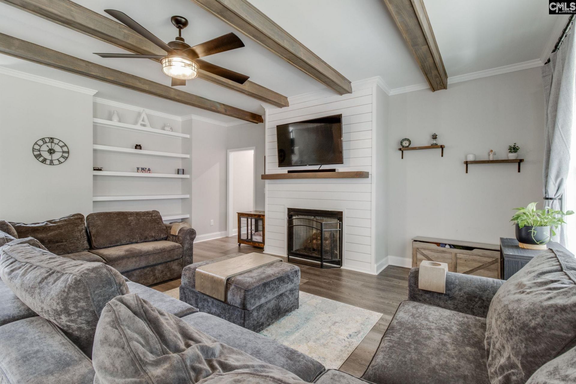 823 Hunter Hill Road  Photo 19