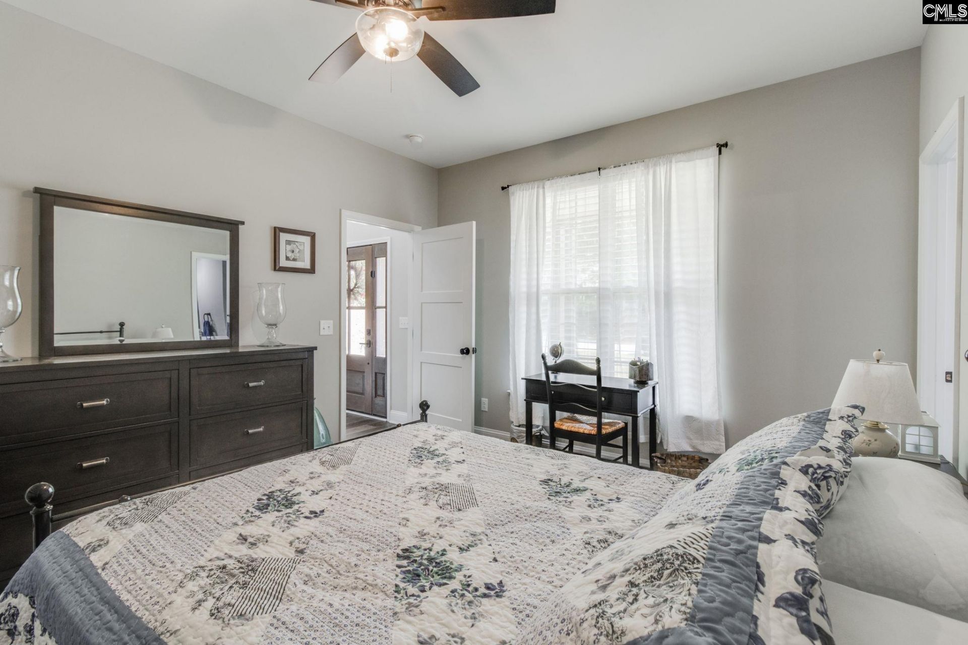 823 Hunter Hill Road  Photo 27