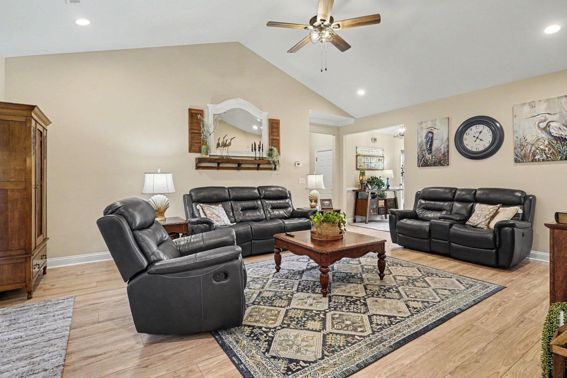 552 Timber Creek Dr.  Photo 8