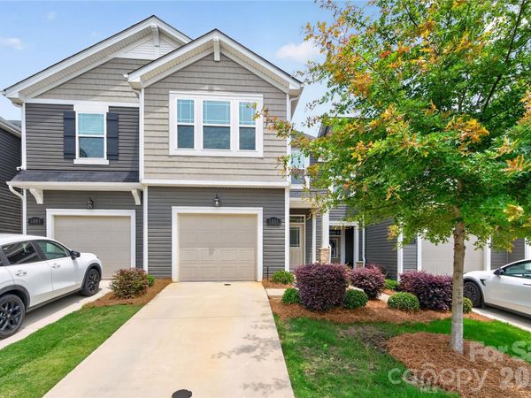 1211 Bigelow Street , Charlotte, NC 28269