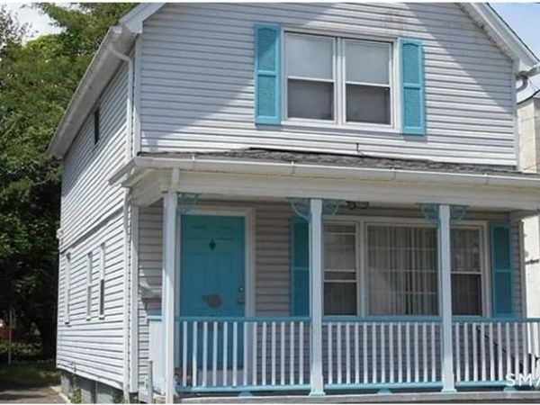 100 Webb , Hamden, CT 06517