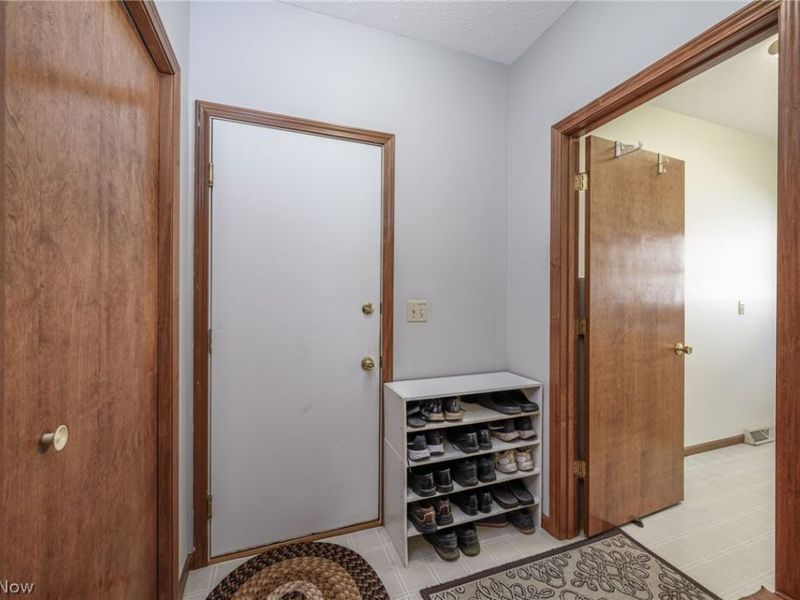 1133 Sharonbrook Drive, Twinsburg, OH 44087 Photo 13