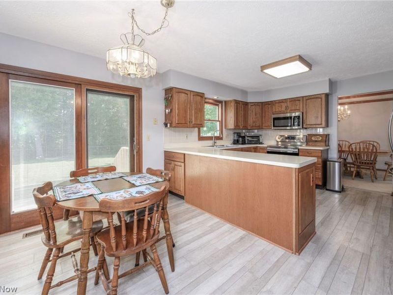 1133 Sharonbrook Drive, Twinsburg, OH 44087 Photo 9