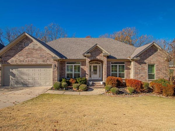 2717 Calico Creek Drive, North Little Rock, AR 72116