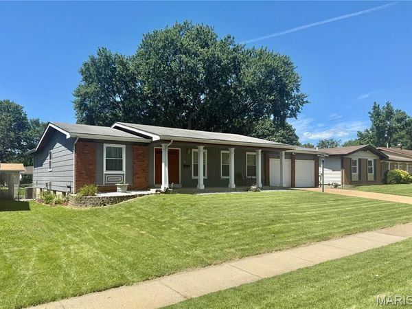 1364 Kingsford Drive, St Louis, MO 63031