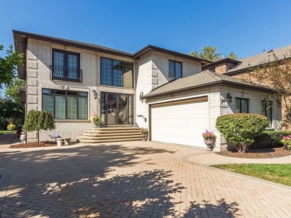7902 Central Avenue , Morton Grove, IL 60053