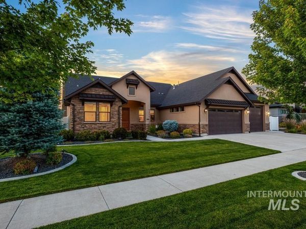 9254 W Sparks Lake Drive, Boise, ID 83714