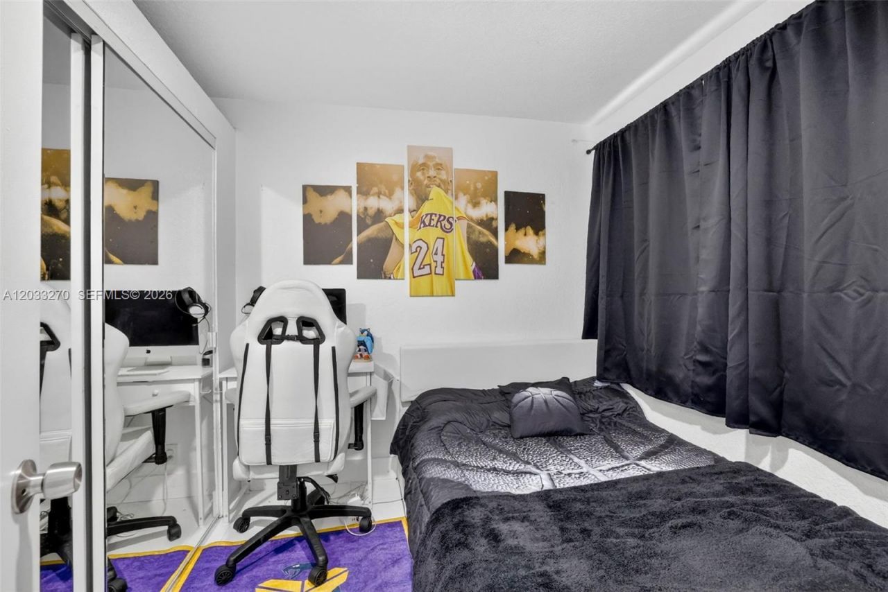 448 NW 15th Way , Fort Lauderdale, FL 33311 Photo