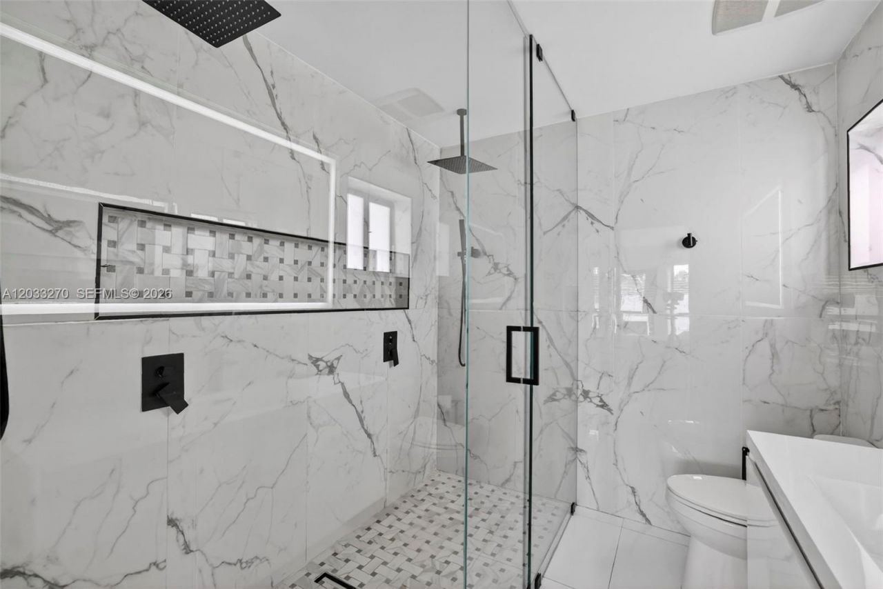 448 NW 15th Way, Fort Lauderdale, FL 33311 Photo