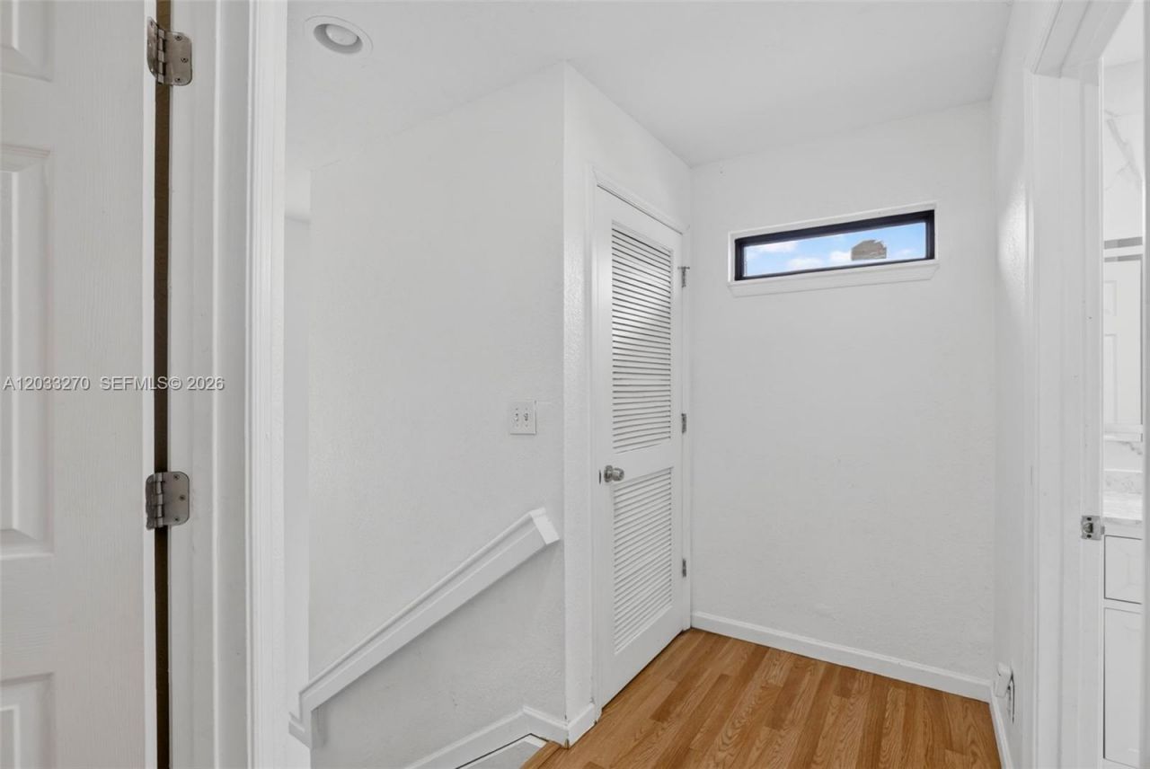 448 NW 15th Way, Fort Lauderdale, FL 33311 Photo
