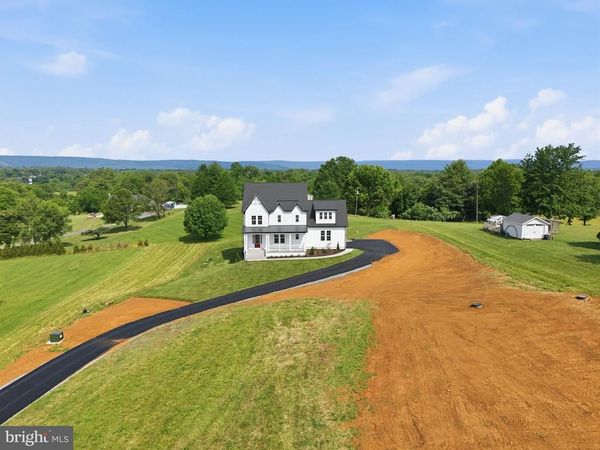 40321 QUARTER BRANCH ROAD, LOVETTSVILLE, VA 20180