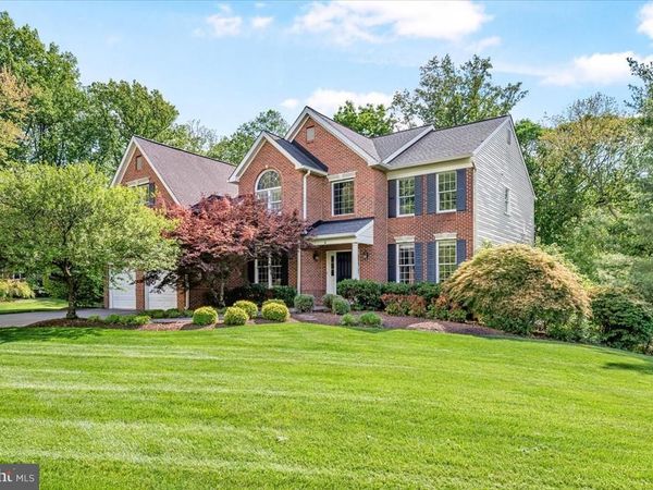4 DEER TRAIL COURT , GAITHERSBURG, MD 20878