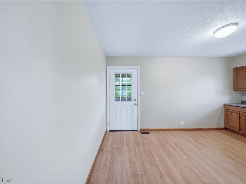 1010 1/2 Poplar Avenue, Belpre, OH 45714 Photo 12