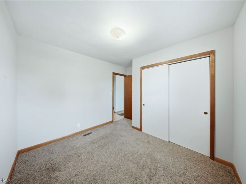 1010 1/2 Poplar Avenue, Belpre, OH 45714 Photo 14