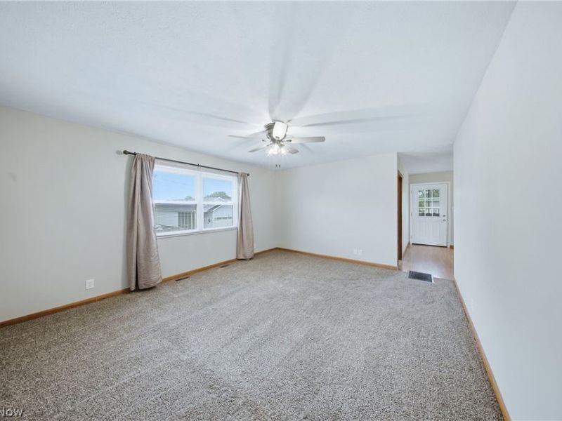 1010 1/2 Poplar Avenue, Belpre, OH 45714 Photo 16