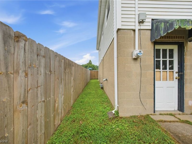 1010 1/2 Poplar Avenue, Belpre, OH 45714 Photo 28