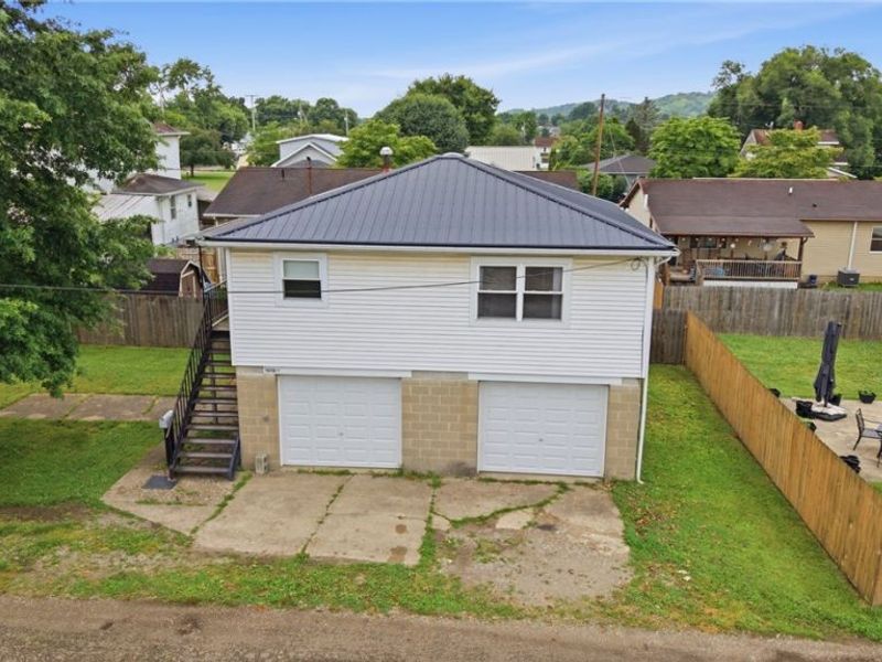 1010 1/2 Poplar Avenue, Belpre, OH 45714 Photo 8