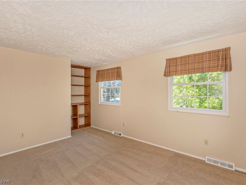 9090 Aileen Drive, Mentor, OH 44060 Photo 21