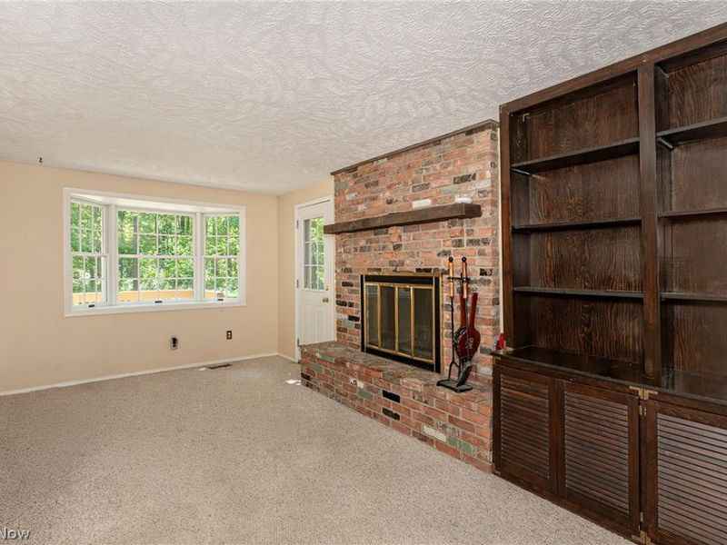 9090 Aileen Drive, Mentor, OH 44060 Photo 4