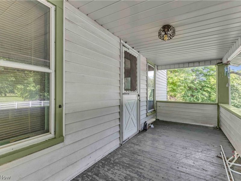 3356 S Leavitt Road SW, Lordstown, OH 44481 Photo 22