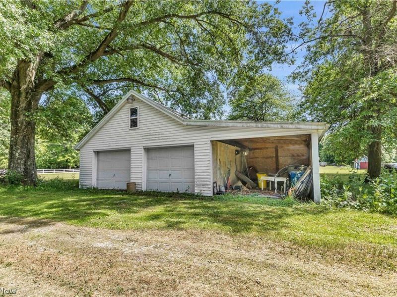 3356 S Leavitt Road SW, Lordstown, OH 44481 Photo 25