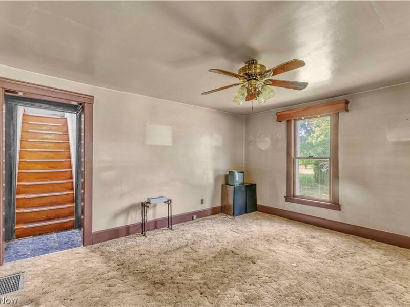 3356 S Leavitt Road SW, Lordstown, OH 44481 Photo 8