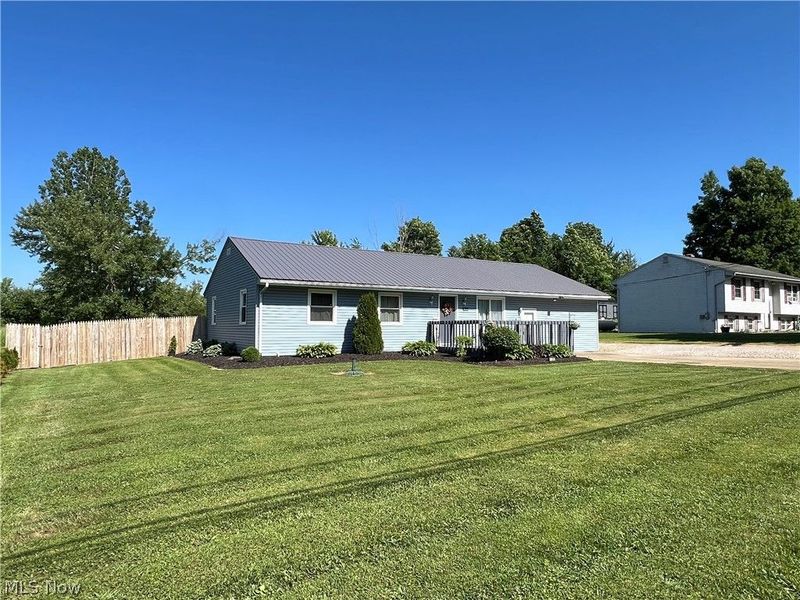 4686 Knickerbocker Circle, Ashtabula, OH 44004 Photo 2