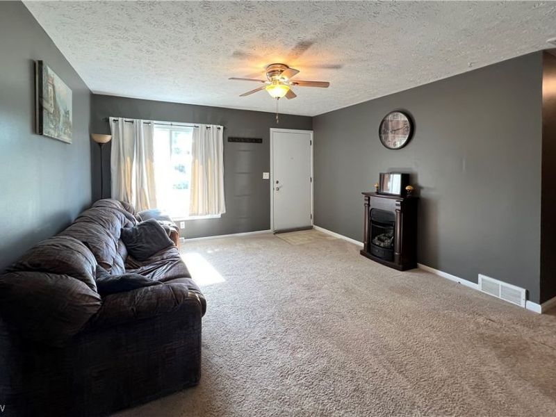 4686 Knickerbocker Circle, Ashtabula, OH 44004 Photo 25