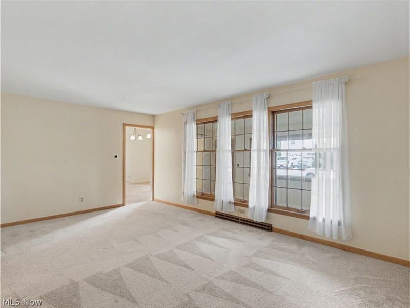 2115 Daniels Avenue, Akron, OH 44312 Photo 6