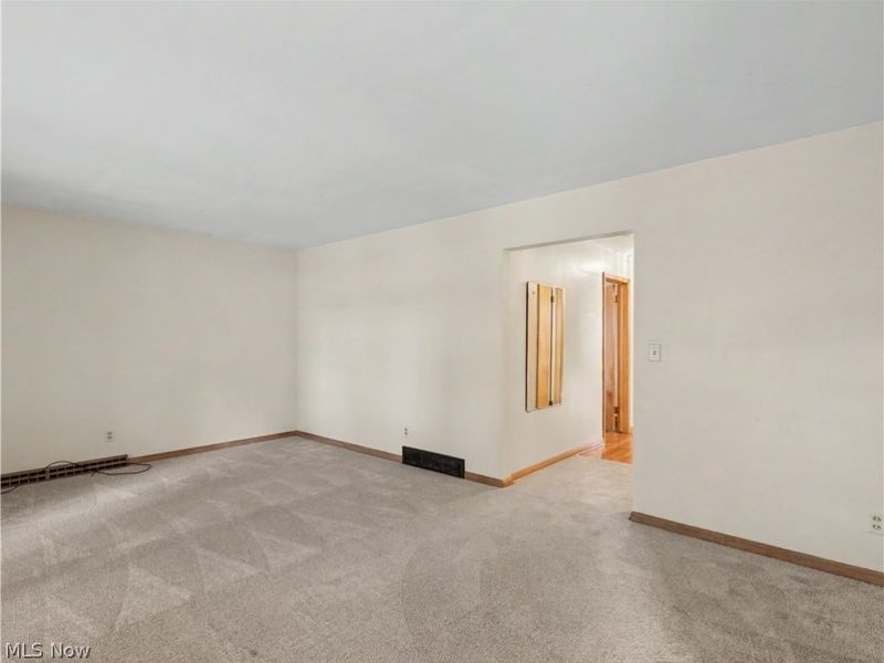 2115 Daniels Avenue, Akron, OH 44312 Photo 7