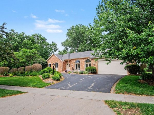 1795 Pembroke Street SE, Grand Rapids, MI 49508