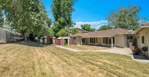 832 Prow Ct, Sacramento, CA 95822 Photo