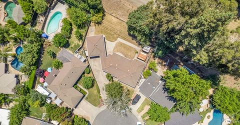 832 Prow Ct, Sacramento, CA 95822 Photo