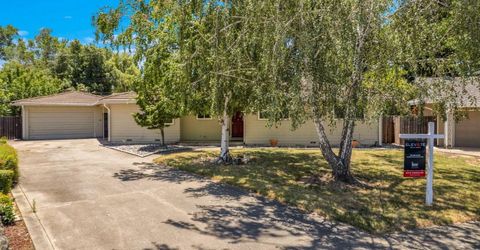 832 Prow Ct, Sacramento, CA 95822 Photo