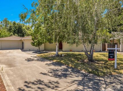 832 Prow Ct, Sacramento, CA 95822 Photo