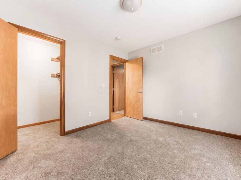530 Radcliff Drive , Westerville, OH 43082 Photo 12
