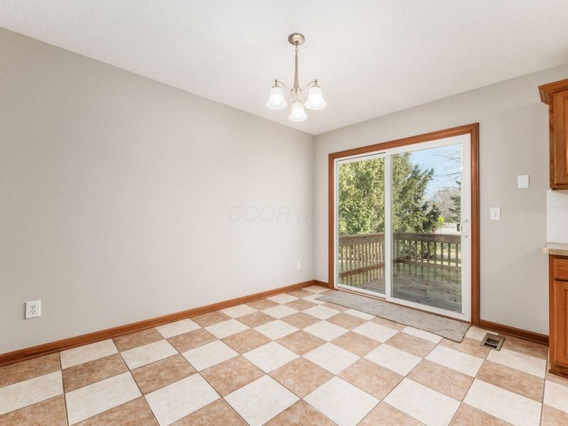 530 Radcliff Drive , Westerville, OH 43082 Photo 24