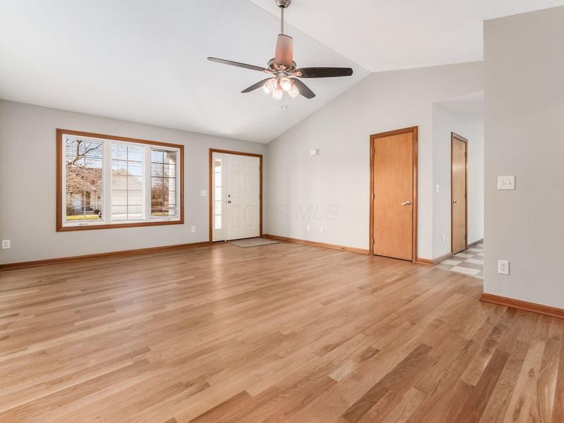530 Radcliff Drive , Westerville, OH 43082 Photo 8