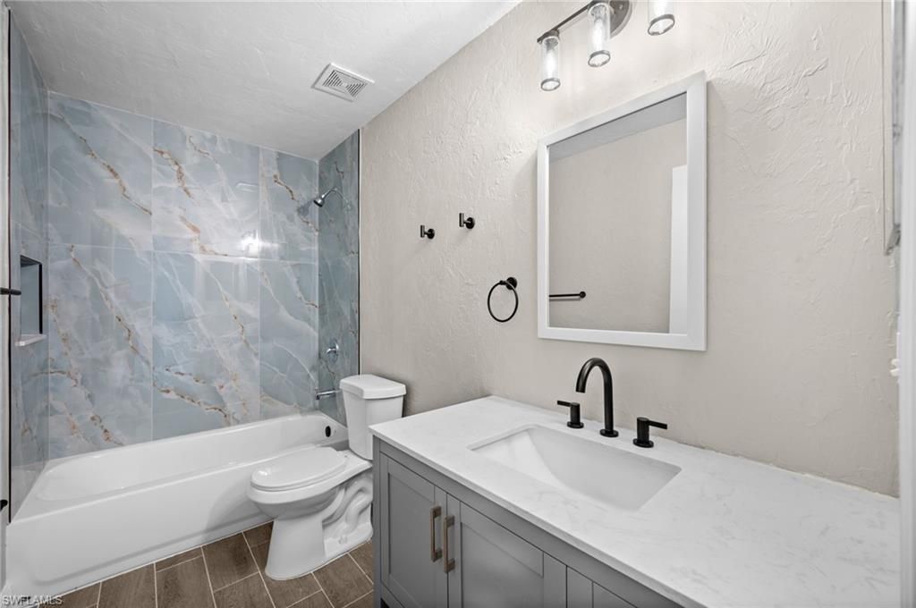 4541/4543 27th St Sw, Lehigh Acres, FL 33973 Photo
