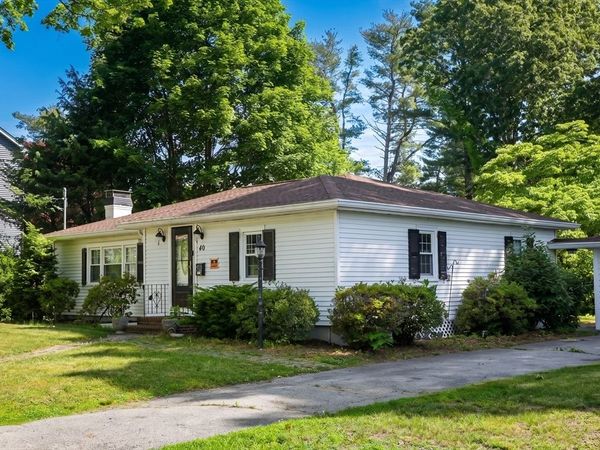 40 Highland Terrace, Taunton, MA 02780