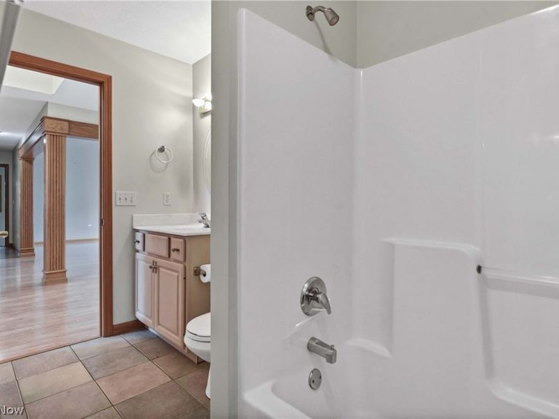30111 Bonnie View Drive, Wickliffe, OH 44092 Photo 18