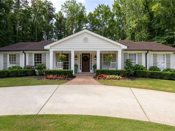 860 Hickory Drive SW, Marietta, GA 30064