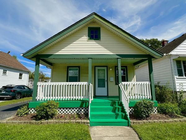15031 Hamlin Avenue , Midlothian, IL 60445