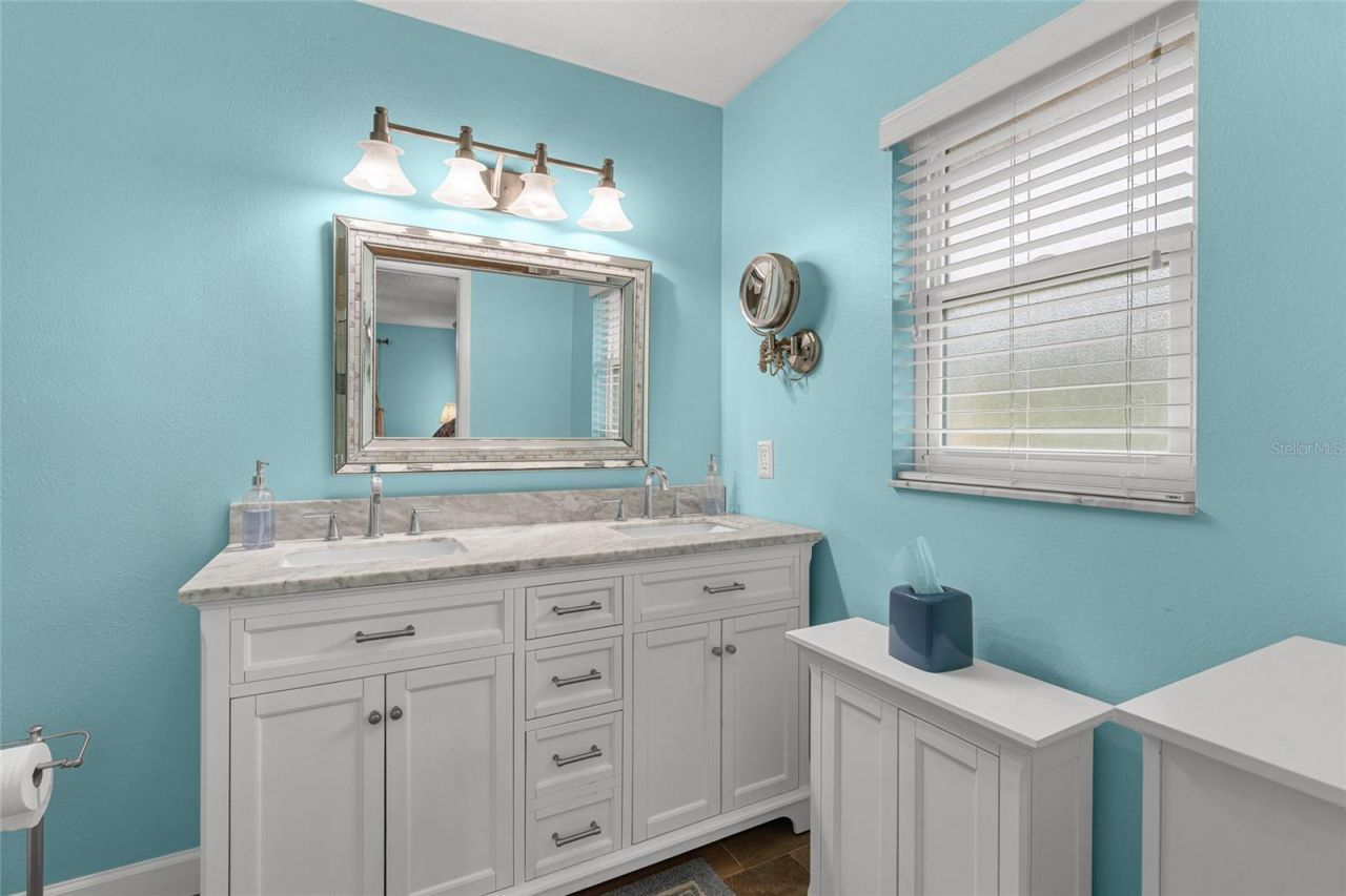 4204 Prairie View Drive , Sarasota, FL 34232 Photo