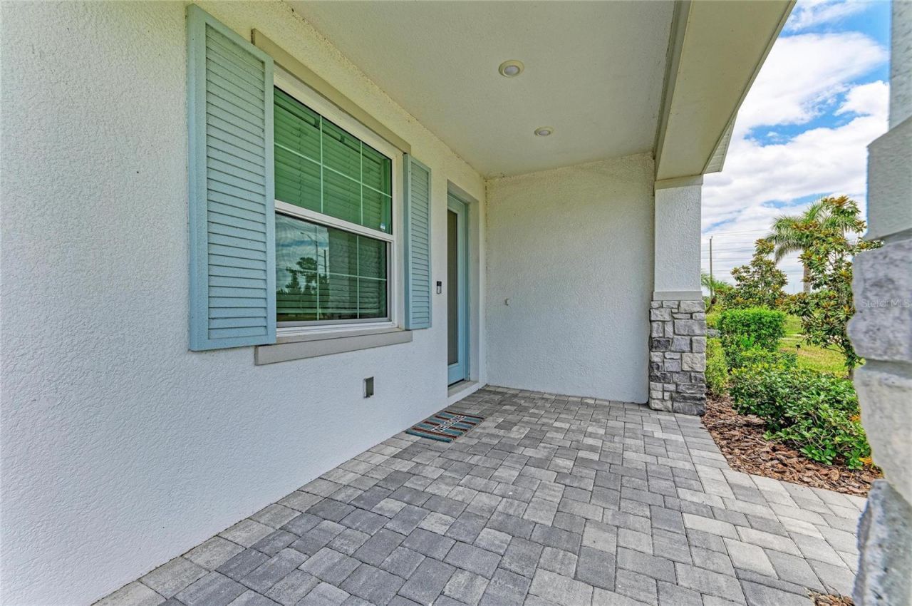1989 Splashrail Lane , Sarasota, FL 34240 Photo