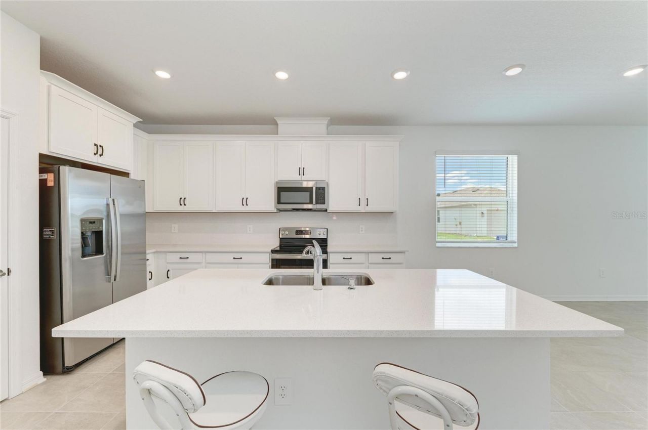 1989 Splashrail Lane , Sarasota, FL 34240 Photo