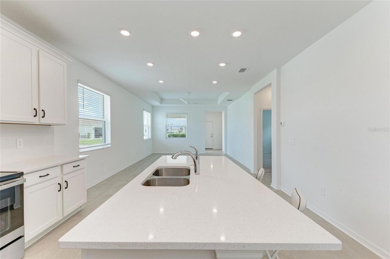 1989 Splashrail Lane , Sarasota, FL 34240 Photo