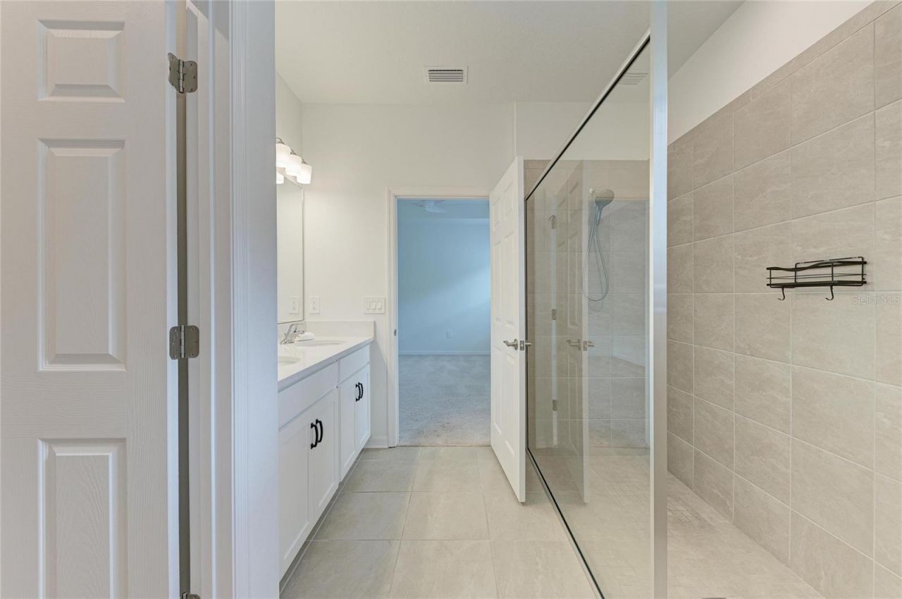 1989 Splashrail Lane , Sarasota, FL 34240 Photo