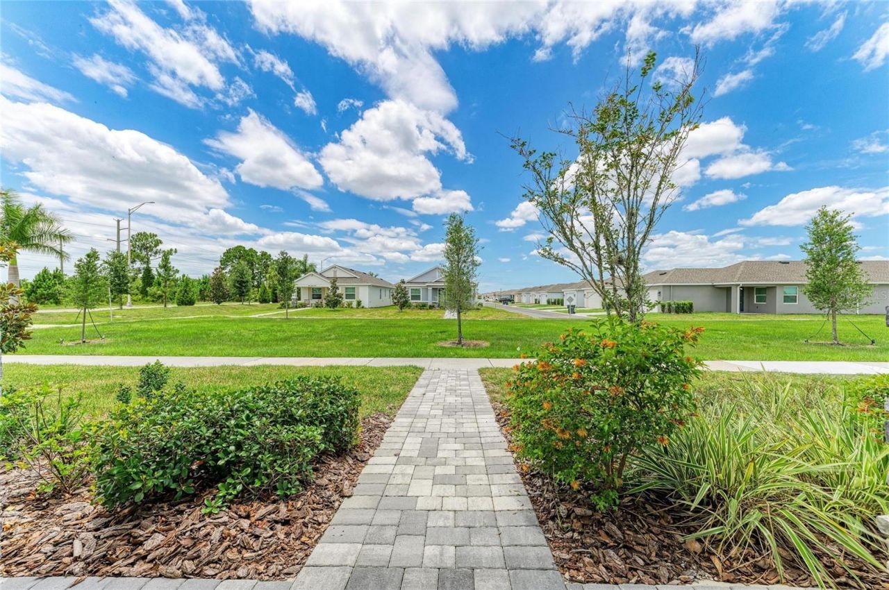1989 Splashrail Lane , Sarasota, FL 34240 Photo